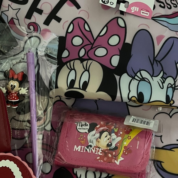 Minnie Mouse bundle - Picture 7 of 8
